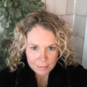 Melanie MacKay