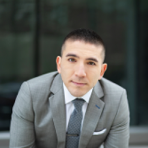 Adam Naamani